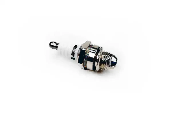 Свічка AKME Professional WHITE 3-х контактна